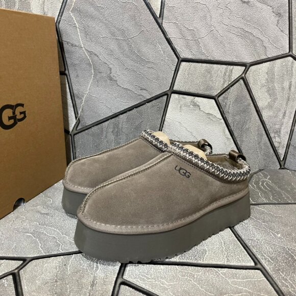 UGG Shoes - UGG Tazz Platform Shearling Lined Slipper